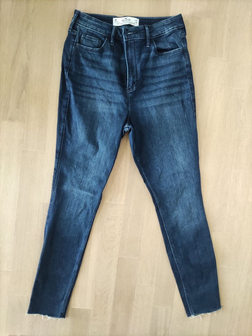 Hollister Jeans: Jeans Hollister – Nuovo (secondo la descrizione) da Ettingen venduto da gaggalari 1