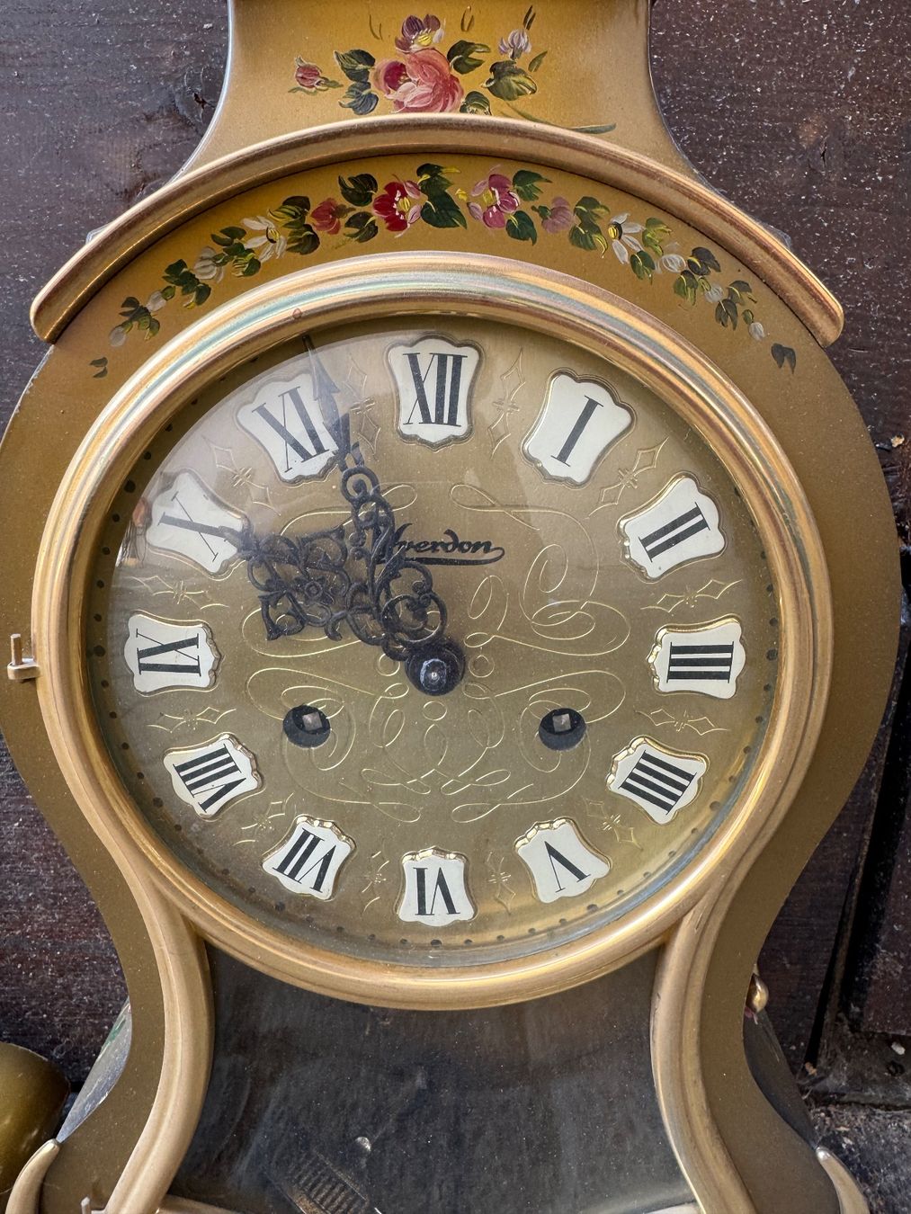Orologi da terra & Orologi da parete: Superbe pendule neuchâteloise Yverdon dorée – Usato da Erde venduto da CBarts 1