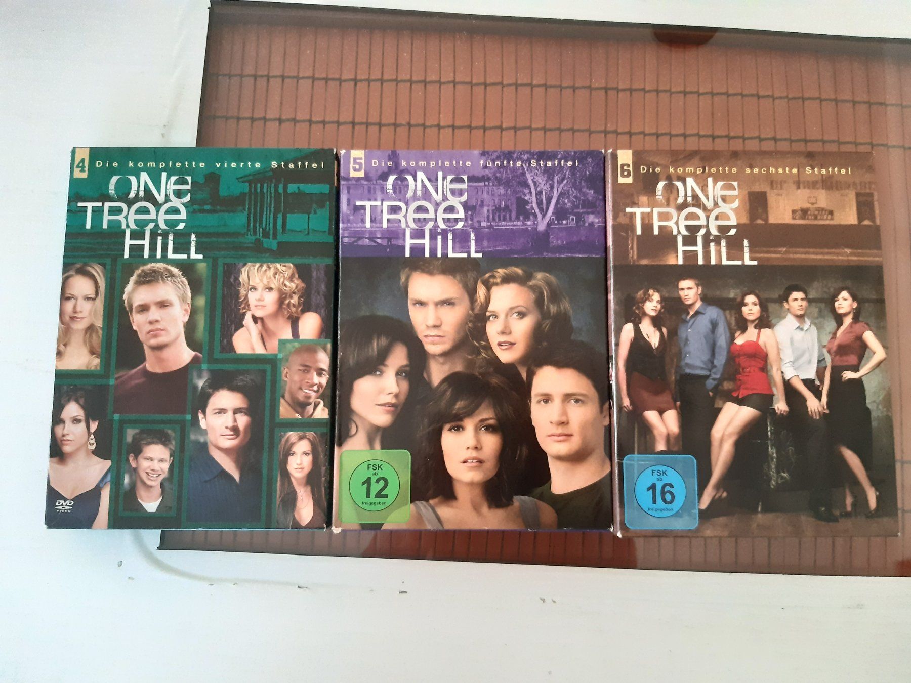 Tutti i DVDs: One Tree Hill die kompletten Staffeln 1-9 – Usato da Domat-Ems venduto da nugipuff 2