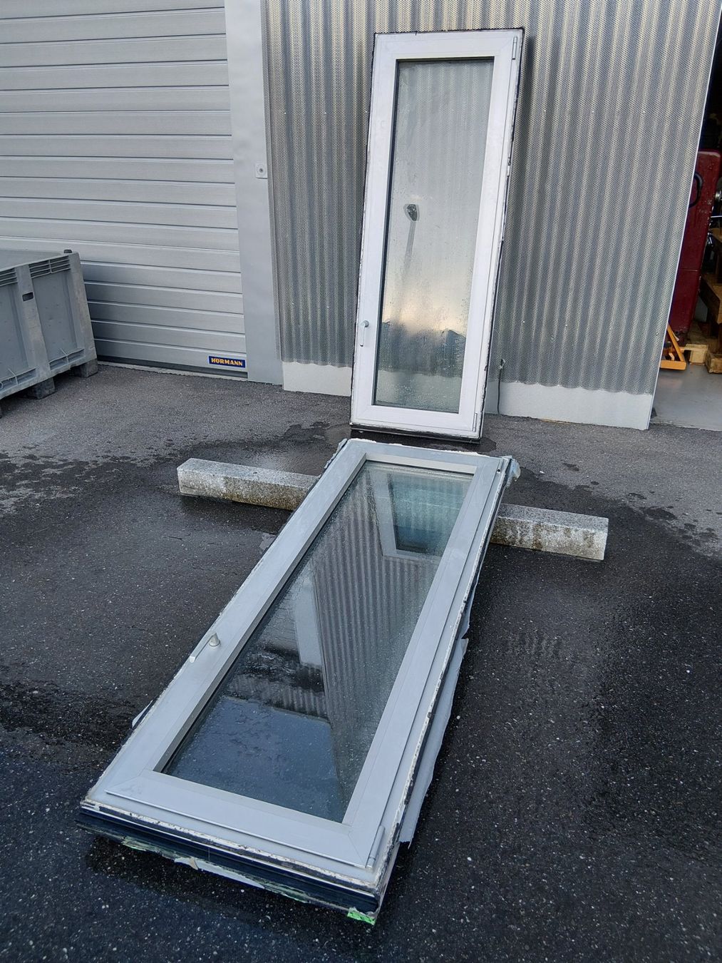 Fenêtres: Fenster Alu mit Isolierglas – D'occasion à Gamprin par philipp33 4
