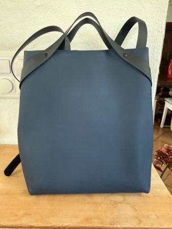 Sac à dos RAINS Shift bleu marine