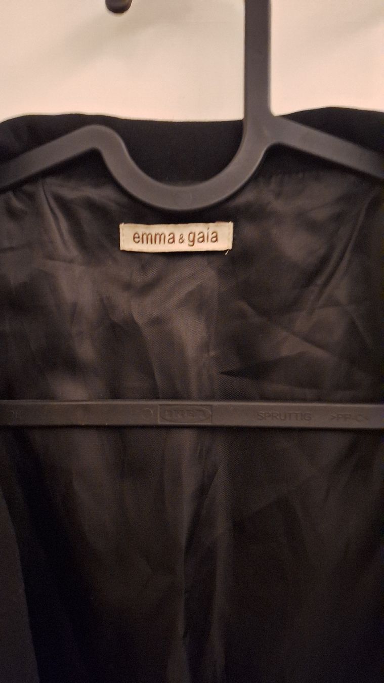 Vestes: Schwarzer Blazer, Emma & Gaia – D'occasion à Winterthur par _lxeah 1