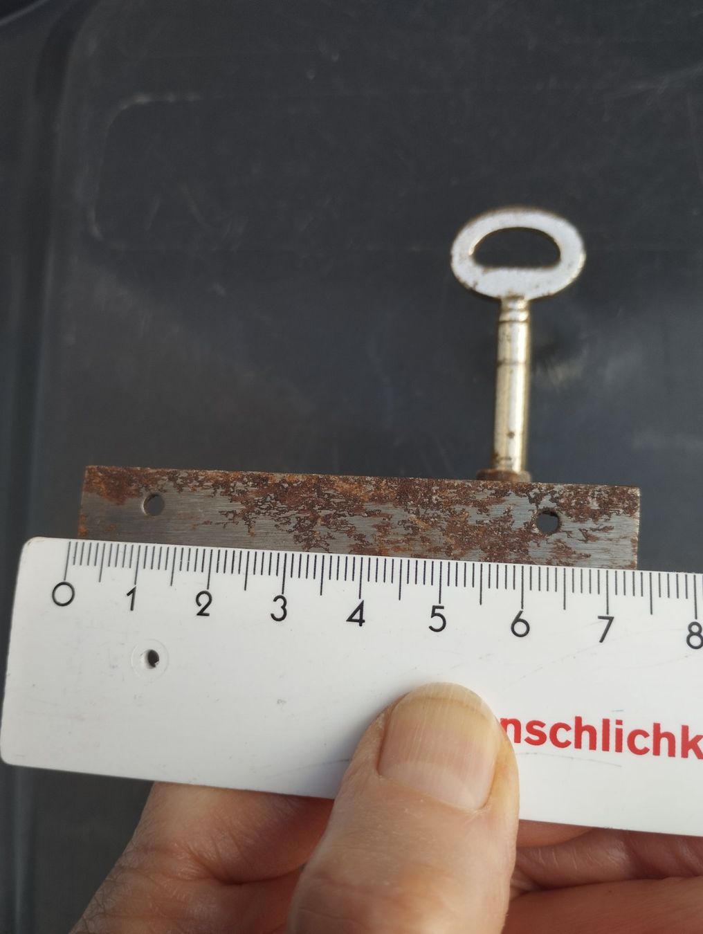 Lucchetti: Antikes Schloss mit Schluessel, antik – Usato da Ostermundigen venduto da Dinge1 7
