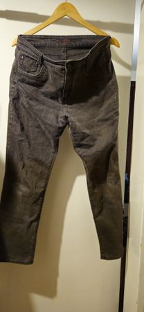Braune Damen Jeans, Grösse 40, sehr guter Zustand!