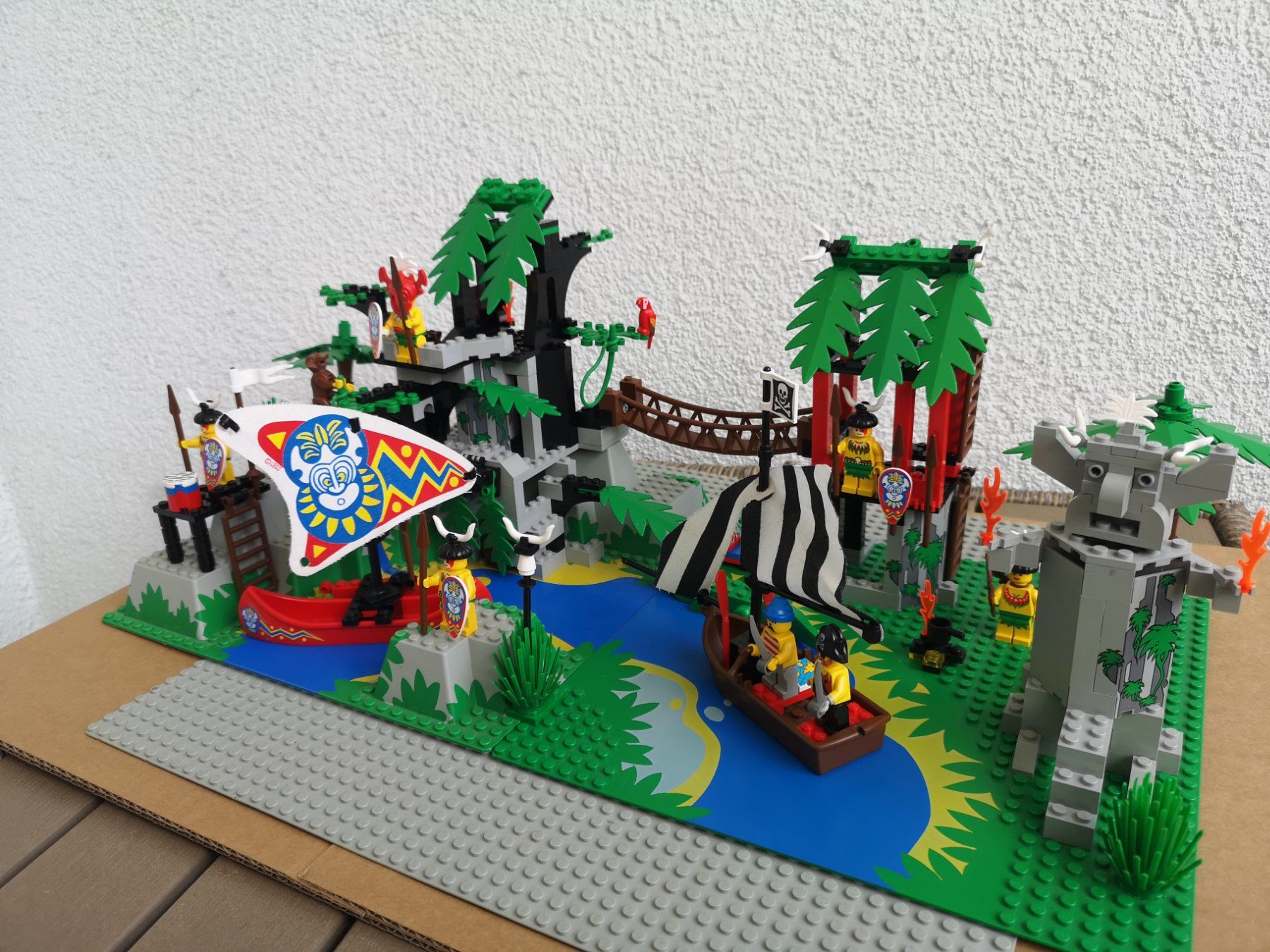 Lego Kit di costruzioni: LEGO 6292 Pirates Islanders Enchanted Island – Usato da Goldau venduto da MacPad 2
