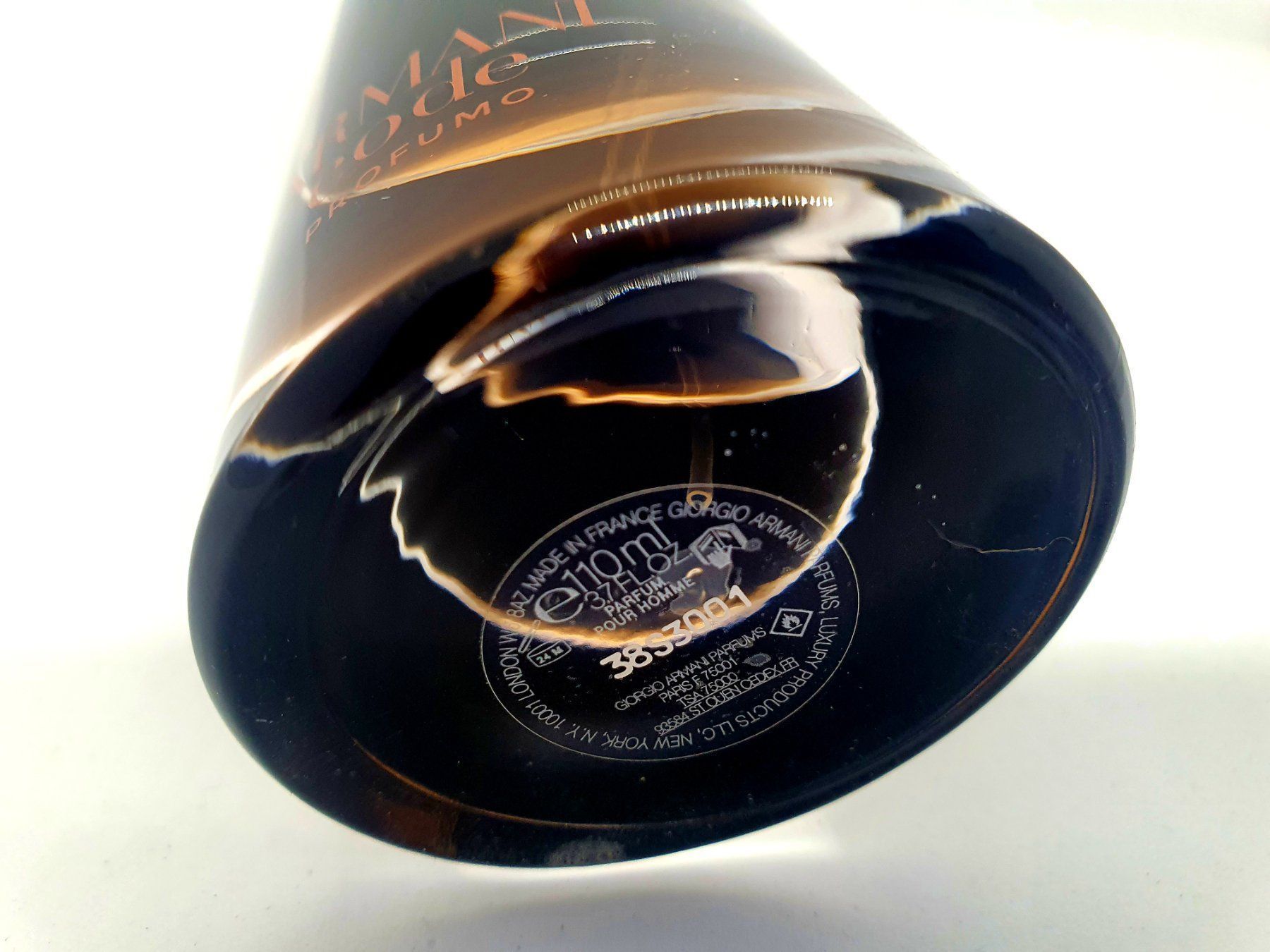 Armani Profumi & Eau de Toilette: 2 ml ARMANI CODE PROFUMO EDP ABFÜLLUNG – Nuovo (secondo la descrizione) da St. Gallen venduto da CaliSunshine 1