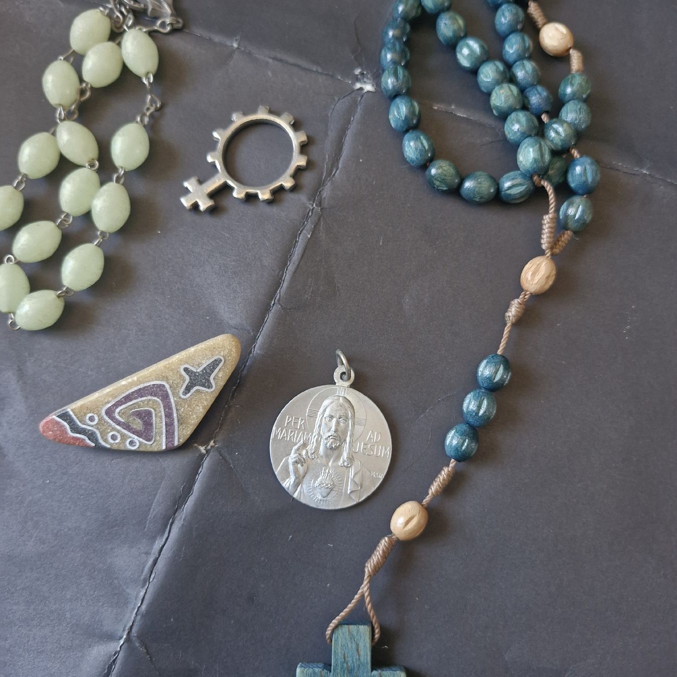 Altri gioielli: lot de bijoux religieux  – Usato da Neuchâtel venduto da yas_zdb7 2