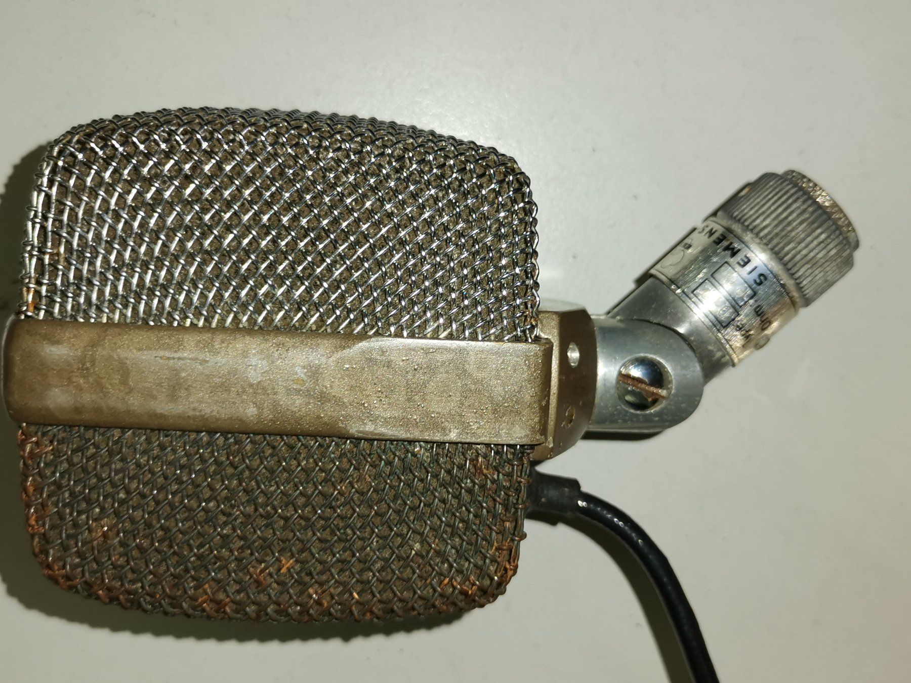 Akg Microphones: Mikrofon – Défectueux à Kleindöttingen par Katze99