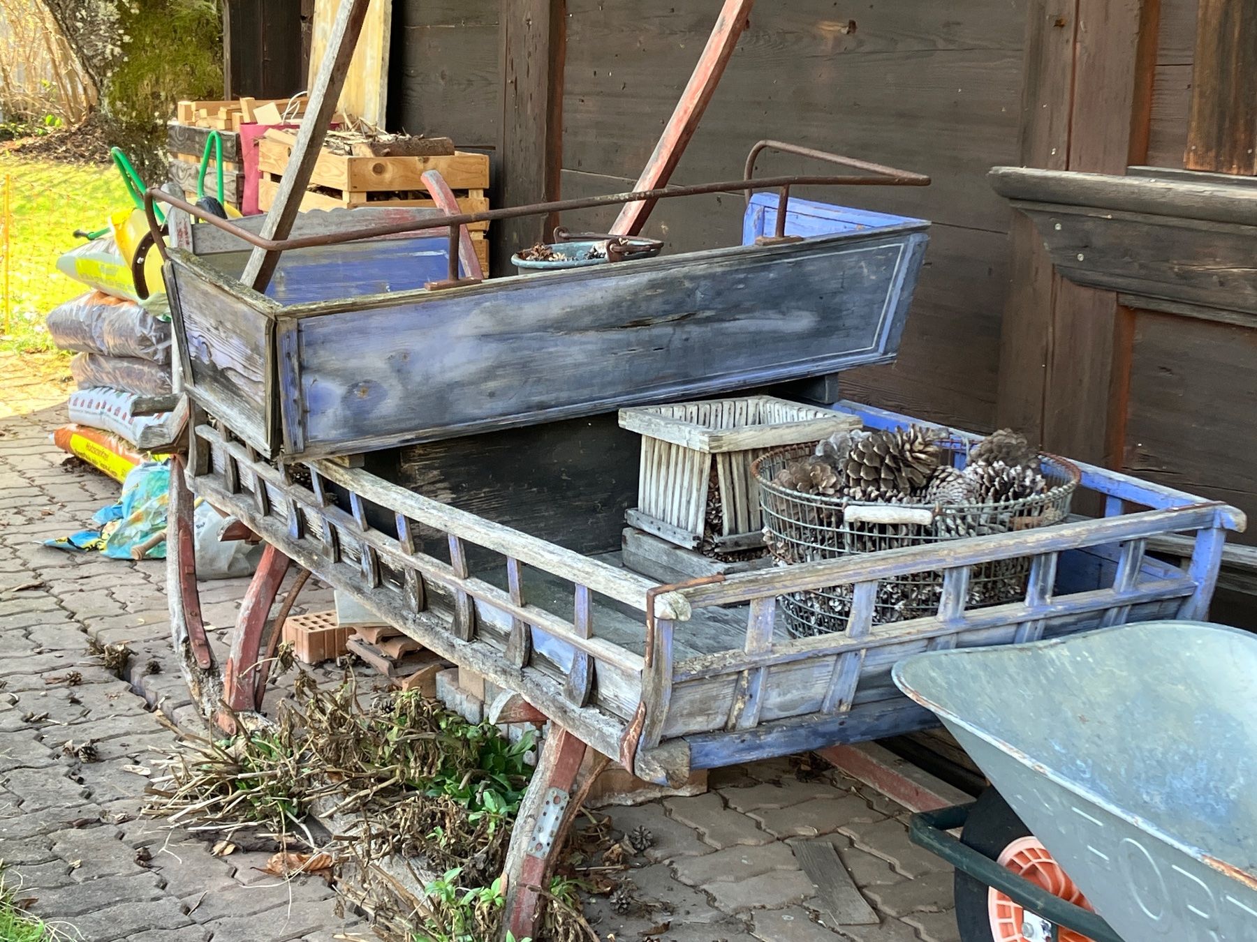 Schlitteln: Pferdeschlitten antik – Gebraucht aus Spiez von Rpesche