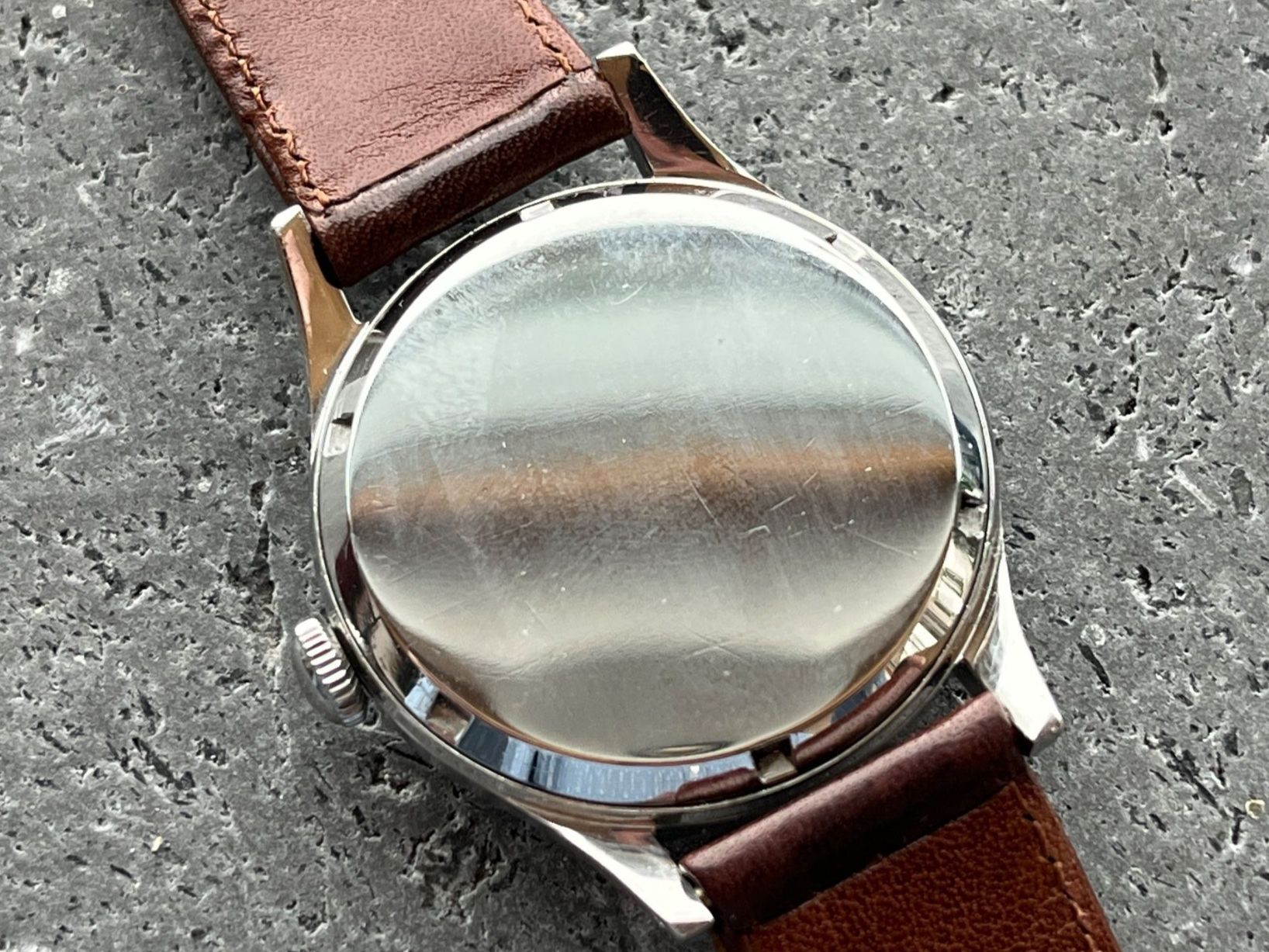 Eterna Uhren: ETERNA JUMBO HANDAUFZUG KALIBER 852 – Gebraucht aus Beinwil am See von watchfever 2