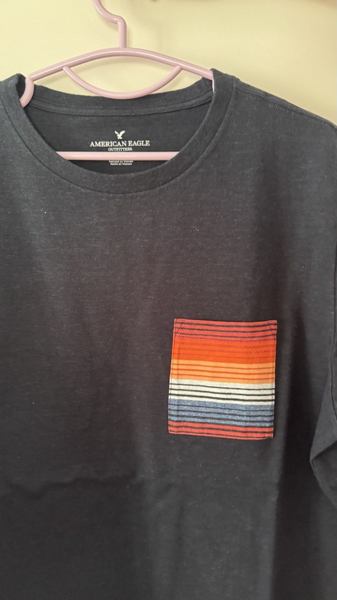 American Eagle T-shirt: American Eagle T-Shirt XL Navy – Nuovo e nell'imballaggio originale da Corsier GE venduto da Arca_ReLife 1