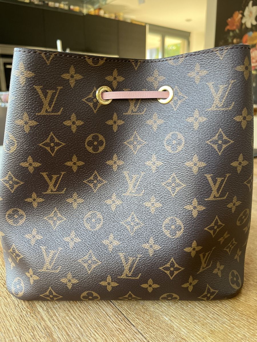 Louis Vuitton Borse da donna: Louis Vuitton Neonoe Monogram rose poudre – Usato da magden venduto da maikik 1