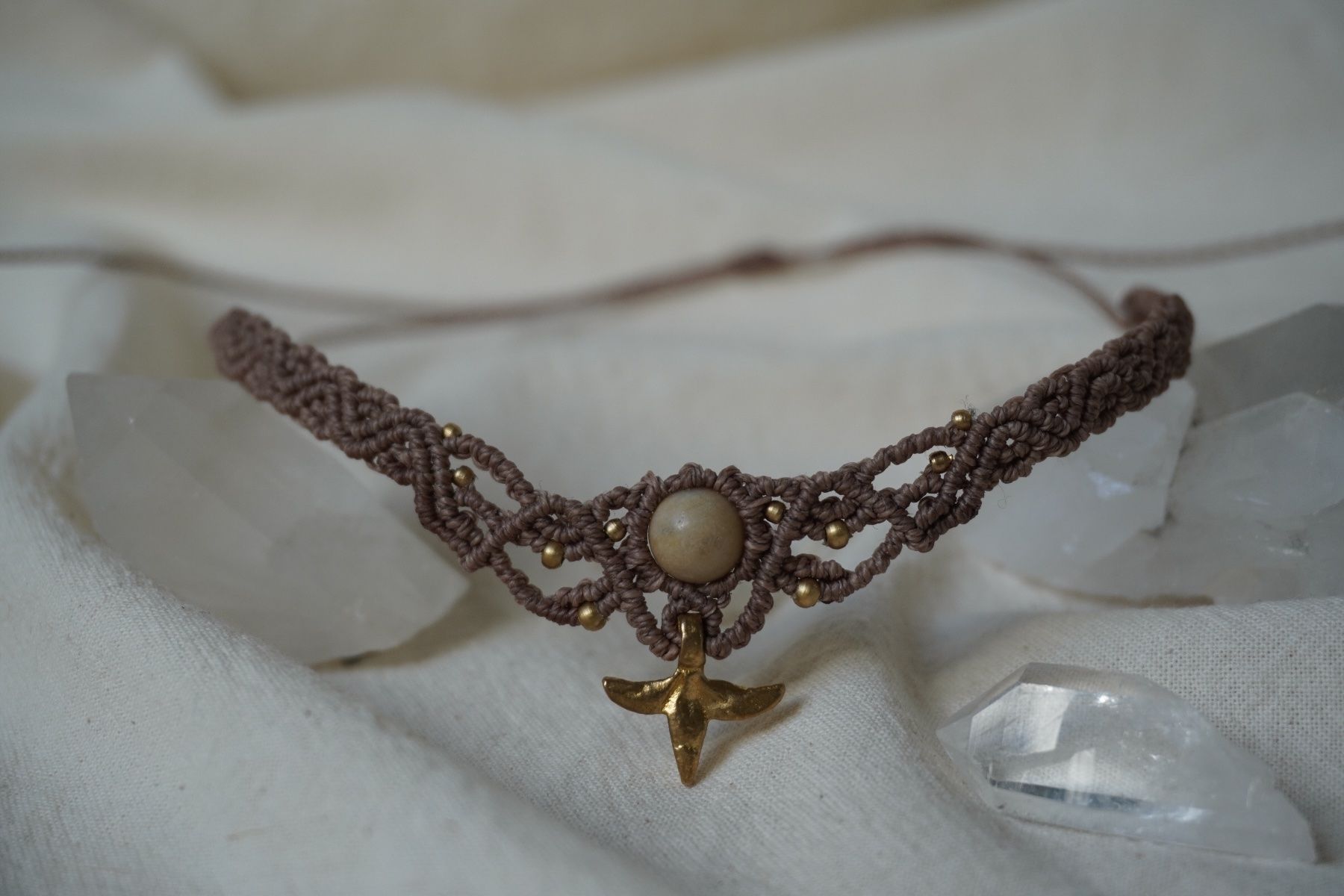 Ketten: Einzelstück - nexa - Makramee Choker-Halskette – Neu (gemäss Beschreibung) aus Heerbrugg von R.St27
