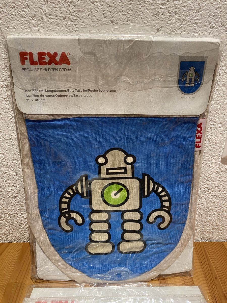 Migros Giocattoli: Spielvorhang Bettzubehör von FLEXA – Nuovo (secondo la descrizione) da Wetzikon ZH venduto da Louisiana-Girl