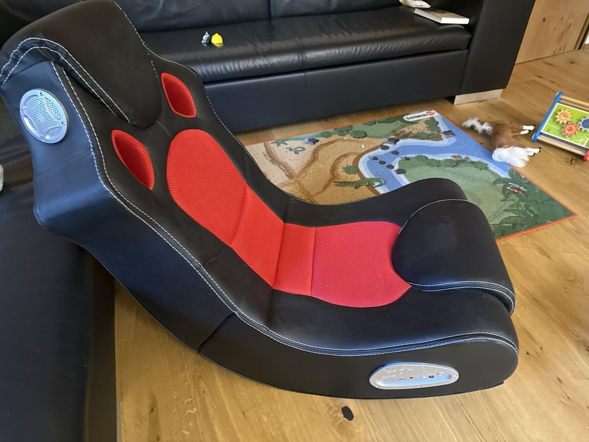 Poltrone: Gaming Sessel mit Sound System - Top Zustand! – Usato da Andiast venduto da 7159 2