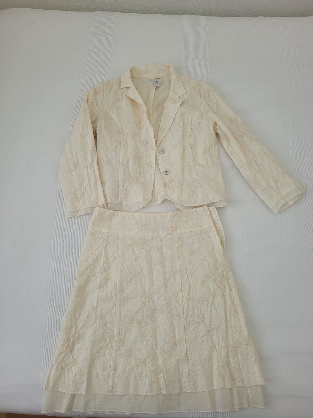 H&M Kleiderpakete: HM Blazer&Jupe-Set 34 – Gebraucht aus Pfäffikon SZ von Mrs.Moneypenny