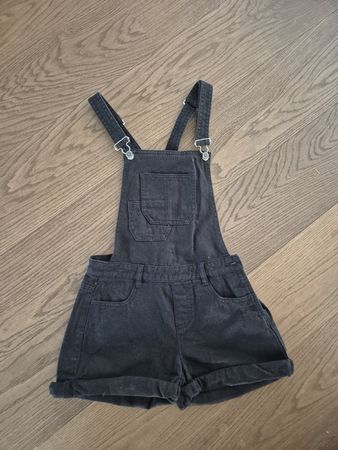 Jeans-Shorts, Latzhose, Gr. 32, Top Zustand