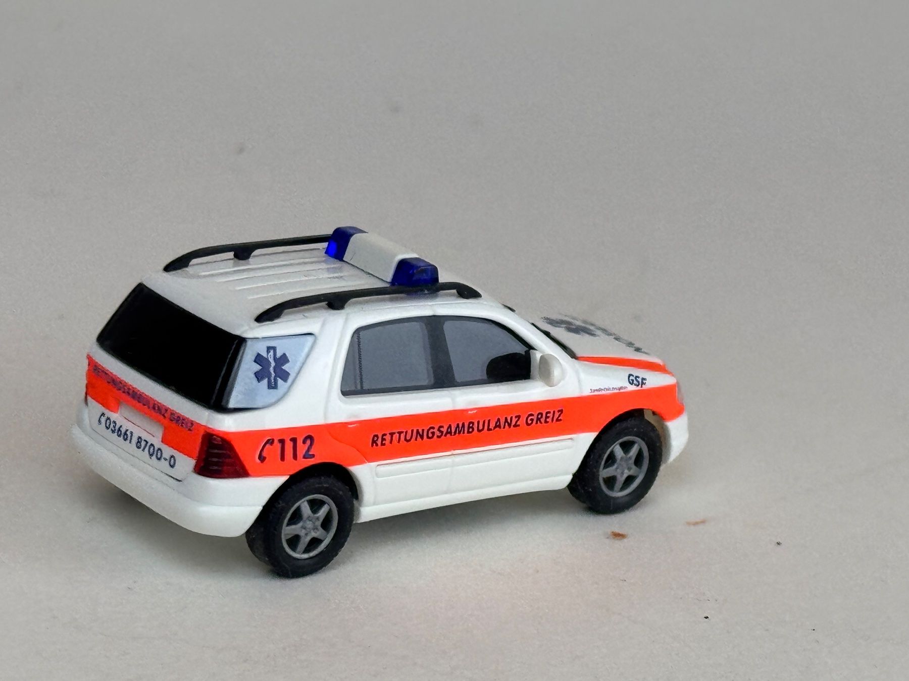 Busch Modellini d'auto: Busch  Mercedes G Klasse Notarzt – Usato da Elm venduto da Wikmtz 1