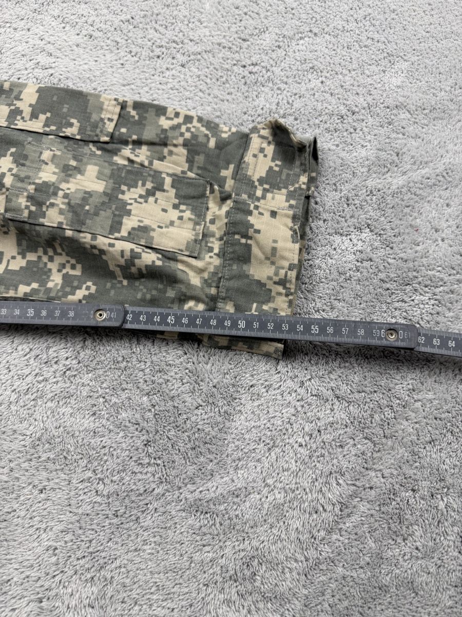 US Army Uniformes: US Army Feldbluse Tarnmuster Grösse Medium Regular – D'occasion à Erlinsbach SO par TogaResell 7