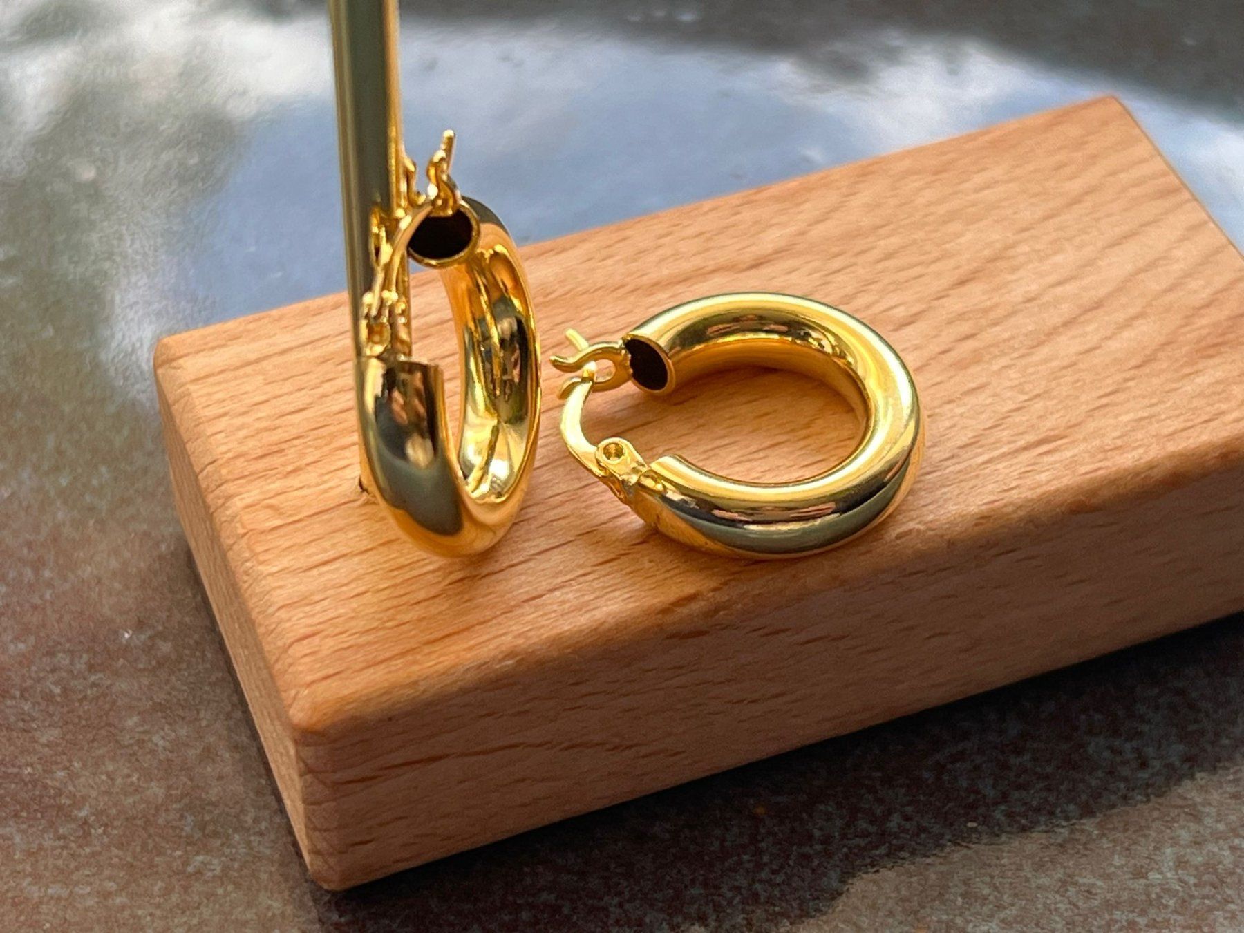 Orecchini pendenti & Orecchini a lobo: Créoles en argent doré - tampon 925 – Nuovo e nell'imballaggio originale da Thônex venduto da Swiss-Jewels 4