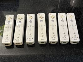 7x Nintendo Wii Remote defekt - für Bastler / Ersatzteile