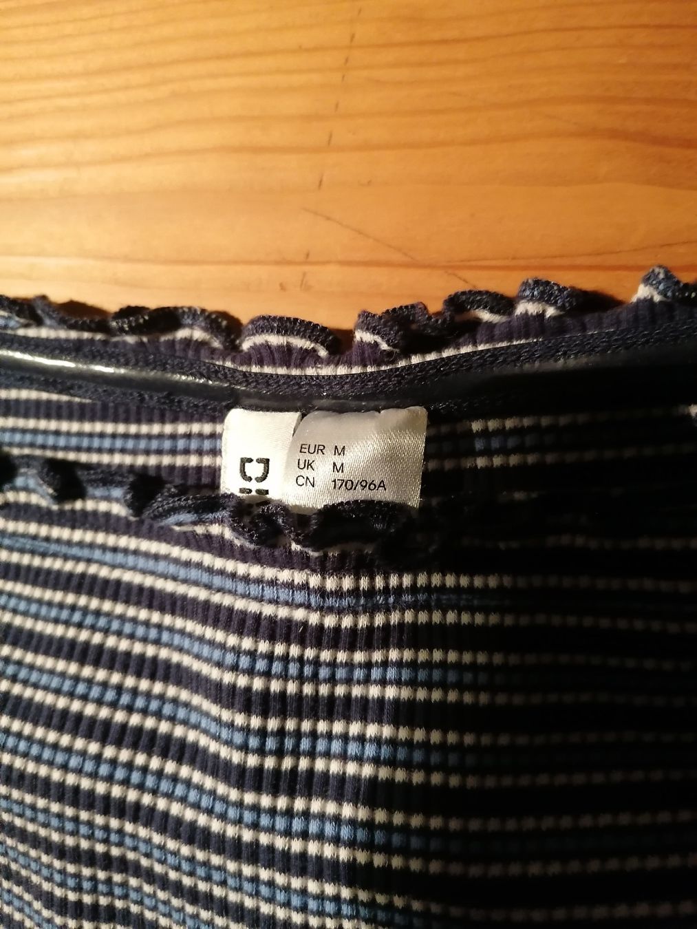 H&M Camicette, T-shirt & Top: Shirt gestreift, S – Usato da Solothurn venduto da Shanty.20 3