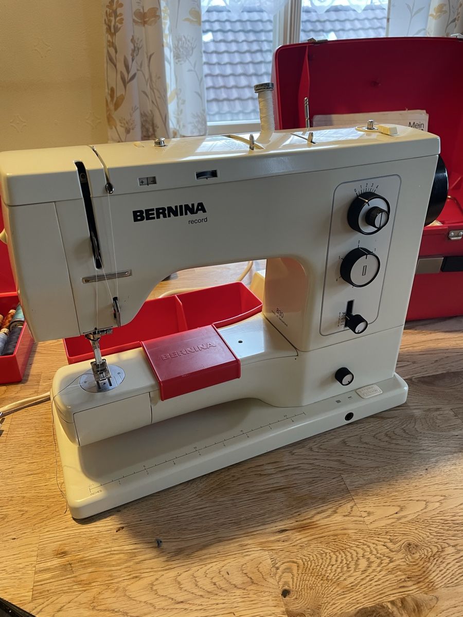 Bernina Macchine da cucire: Bernina 830 Nähmaschine – Usato da Flawil venduto da Naphtali