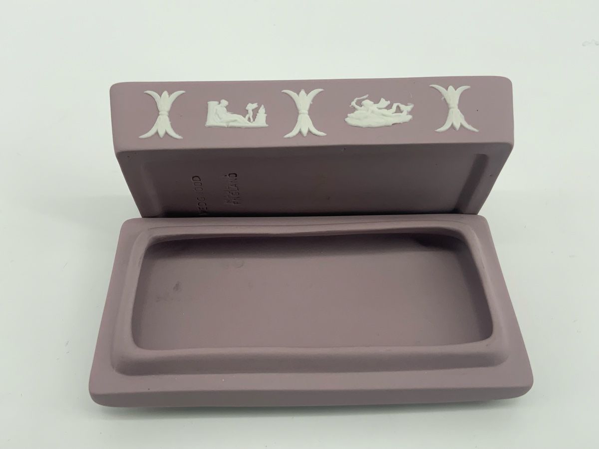 Portagioie: Wedgwood Schmuckdose Jasperware – Usato da Erlach venduto da silvia3235 3