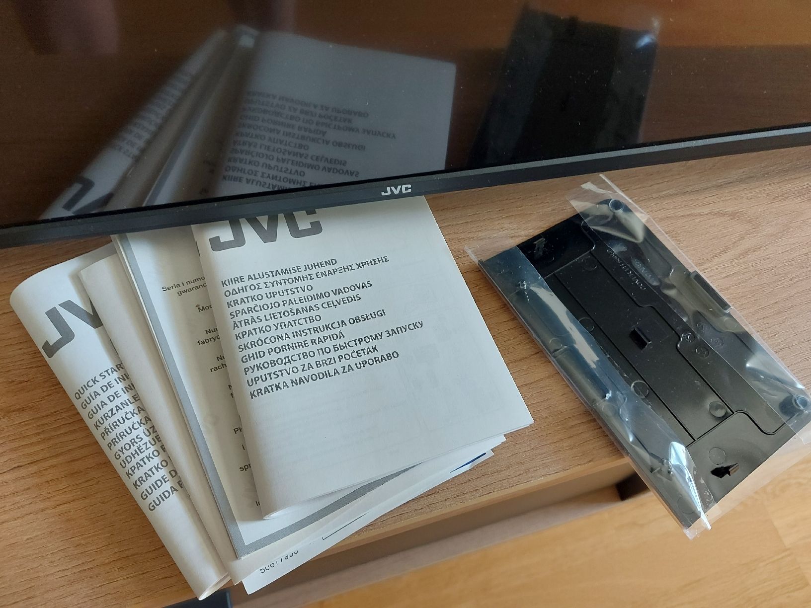 Fernseher: JVC TV  – Neu (gemäss Beschreibung) aus Mönchaltorf von Chriga80 7