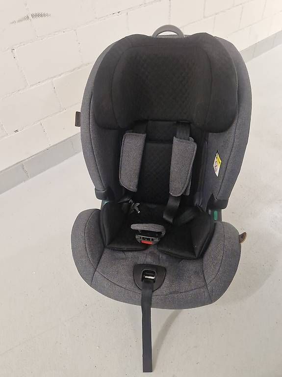 Auto-Kindersitze: Kindersitz ABC Design Aspen i-Size Diamond Asphalt – Gebraucht aus Zürich von Michele29