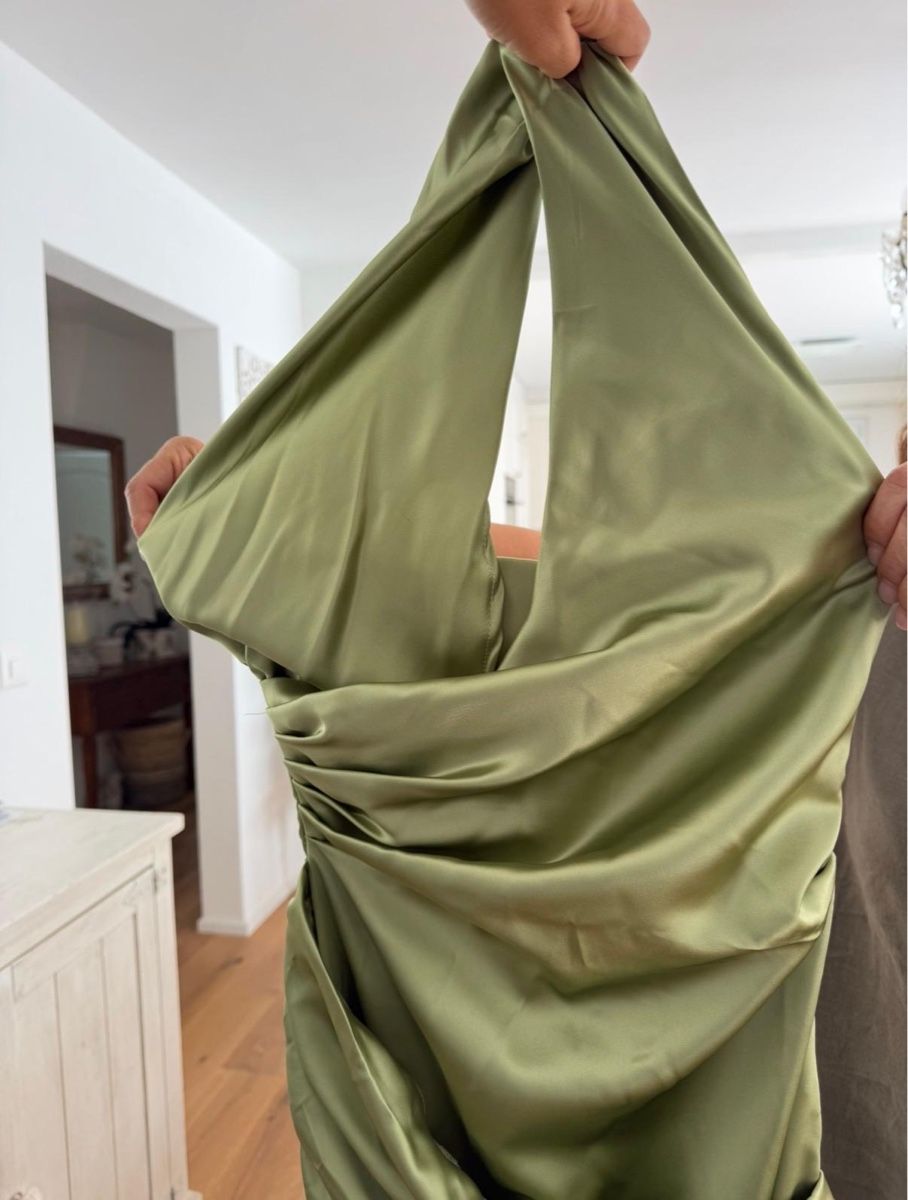Robes: Abendkleid – Neuf avec emballage d'origine à Dottikon par RomanVer 1