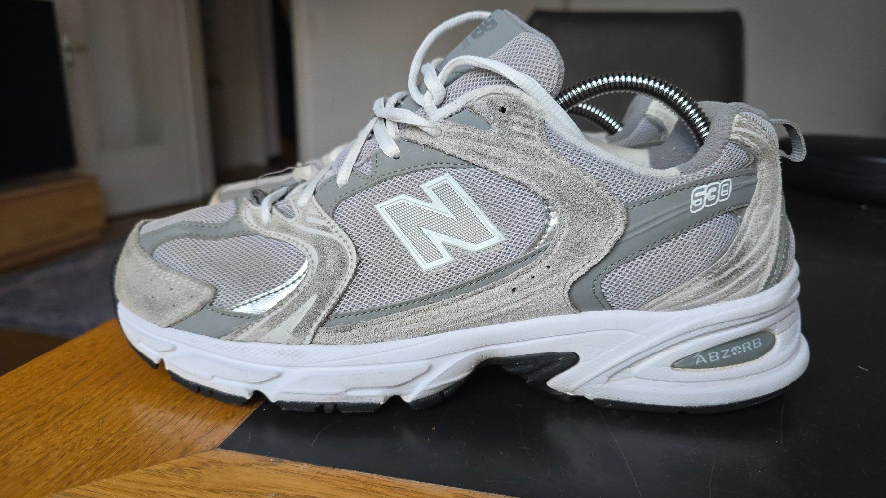 New Balance Herrenschuhe: New Balance 530 Sneaker  .  EU 44 – Gebraucht aus Wallisellen von theblacksheep 3