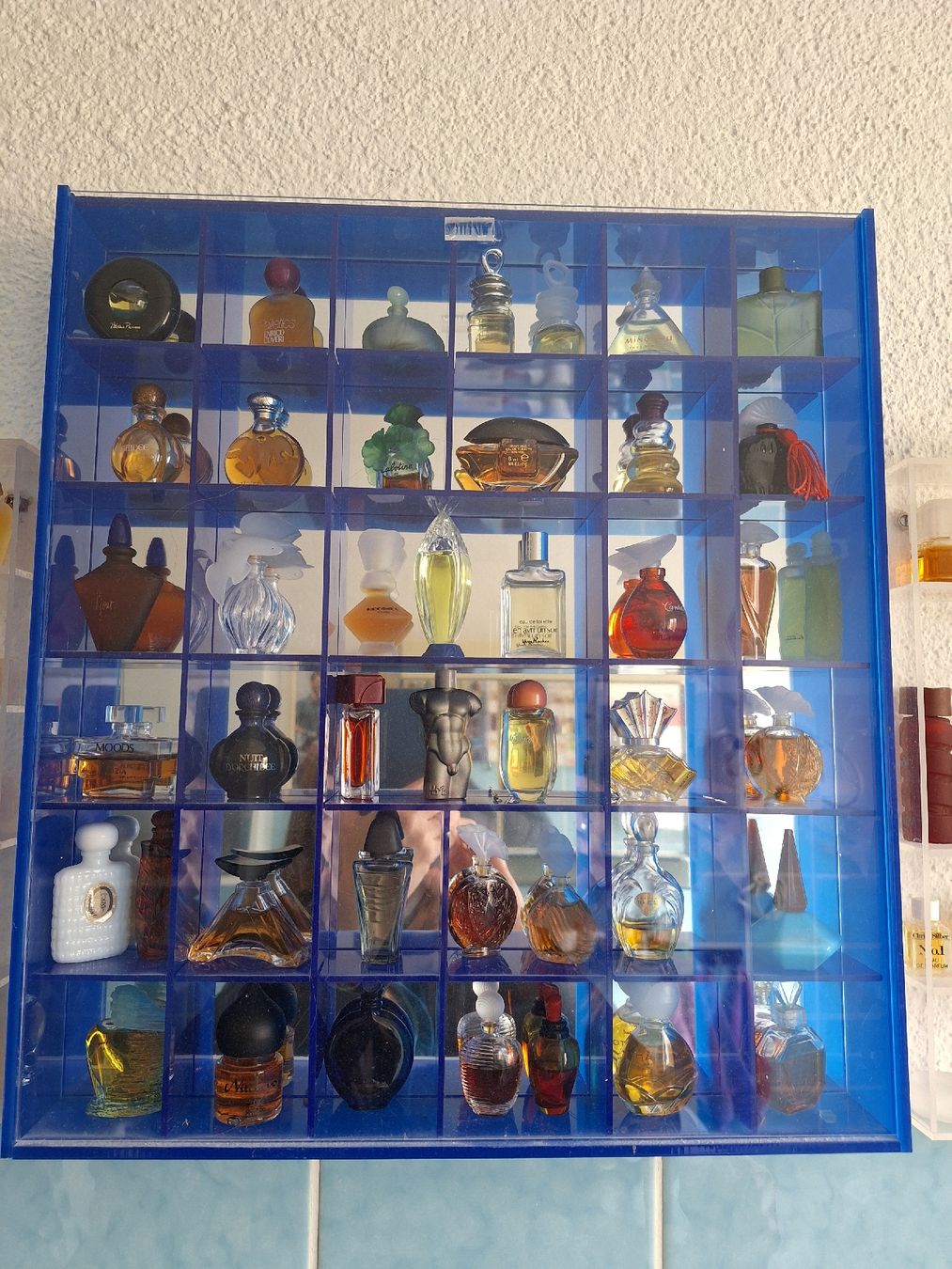 Parfum & Eau de Toilette: Miniature Parfümsammlung, vintage – Gebraucht aus Künten von Dfog 1
