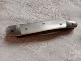 Rar Antikes Mini Sackmesser mit Perlmuttgriff Marke ARI (?)