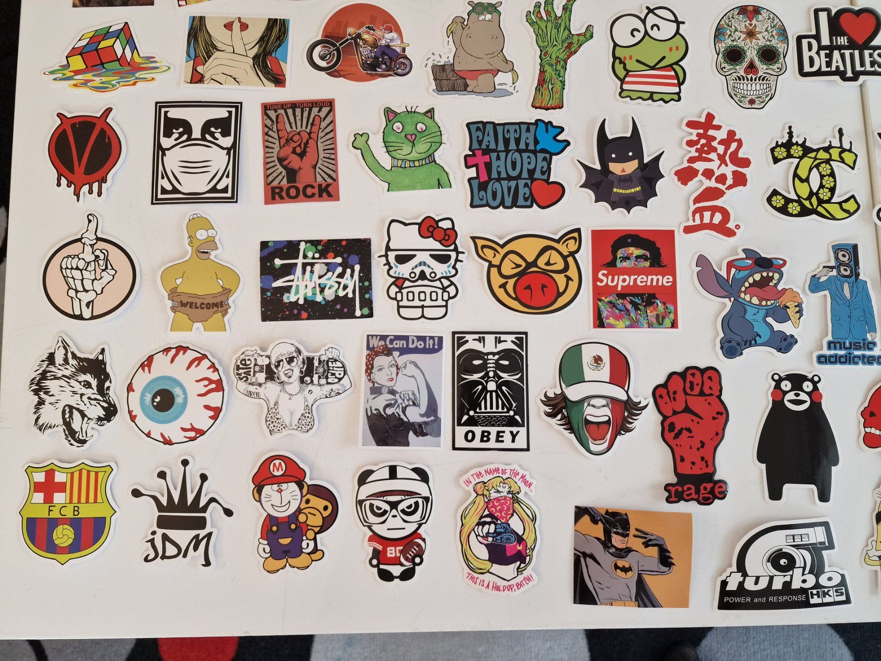 Sticker: Verschiedene Aufkleber 100 stk Nr.1 – Nuovo (secondo la descrizione) da Grächen venduto da -Arturas- 2