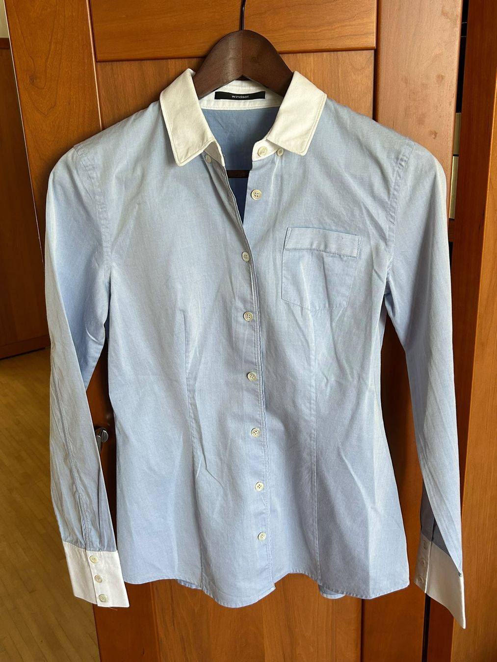 Windsor Camicette: Damen Hemd Windsor blau weiss Grösse 36 – Usato da Wädenswil venduto da coconut1289