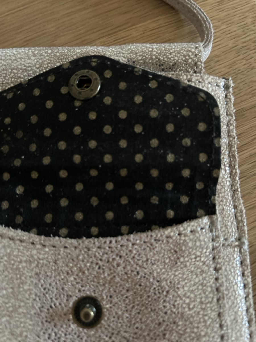 Pieces Borse da donna: Schicke Handytasche Wildlederoptik Neu – Usato da Siebnen venduto da schnell05 1