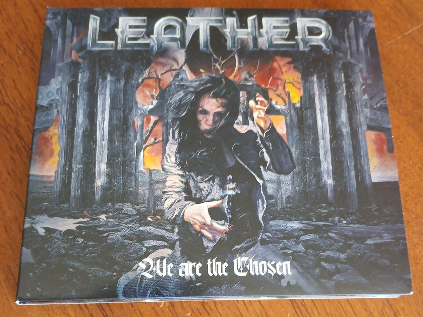 CD: Leather - We Are The Chosen – Usato da Bottens venduto da Davvil