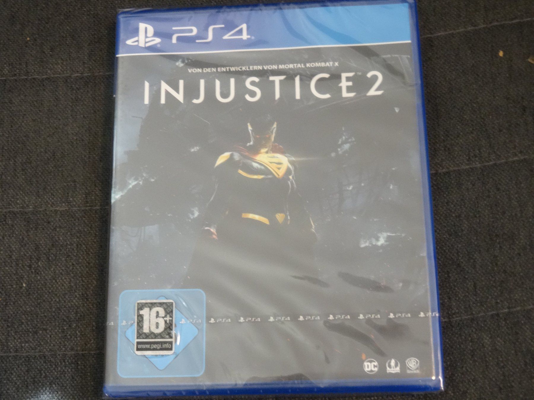 Giochi: Injustice 2 PS4 NEUWARE – Nuovo e nell'imballaggio originale da Olten venduto da Disc-Ausverkauf
