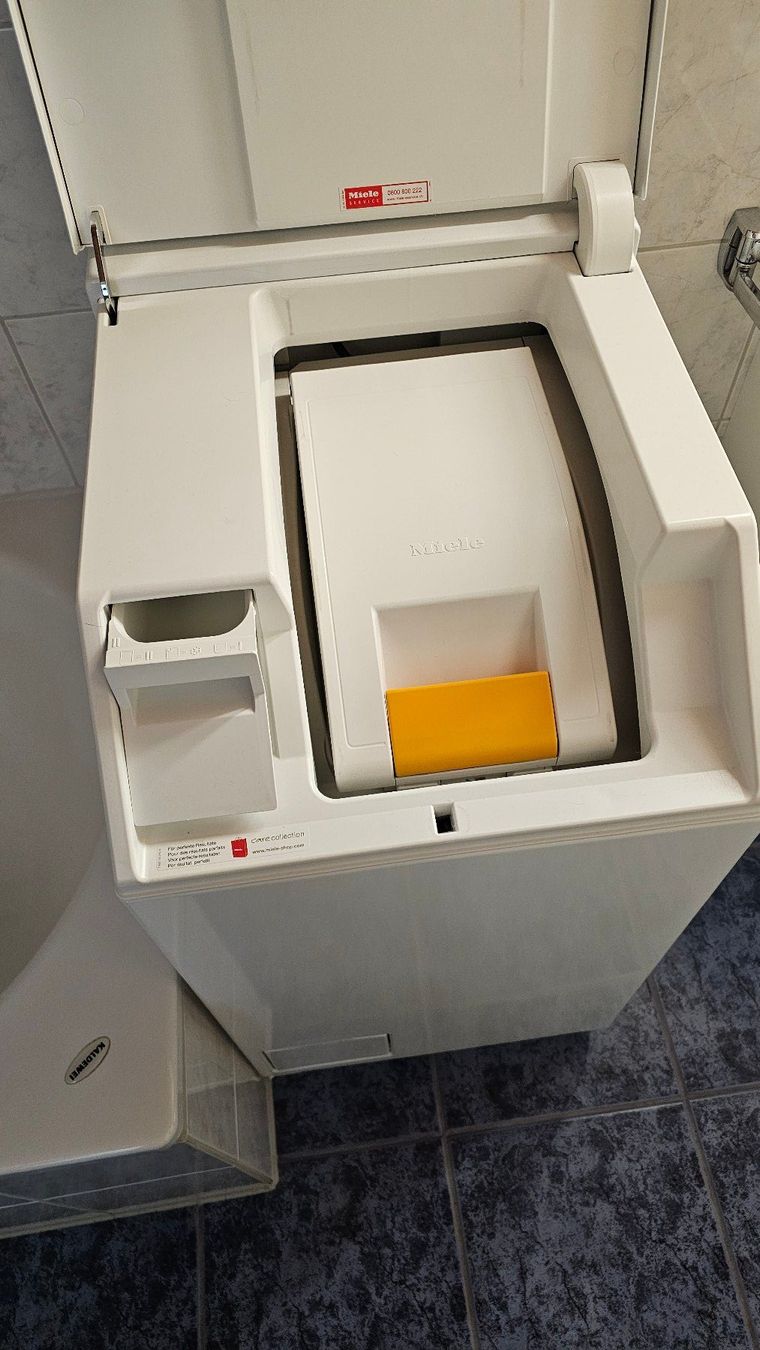 Miele Lavatrici: Miele Softtronic W600-95 CH – Usato da Reinach AG venduto da Yig 2