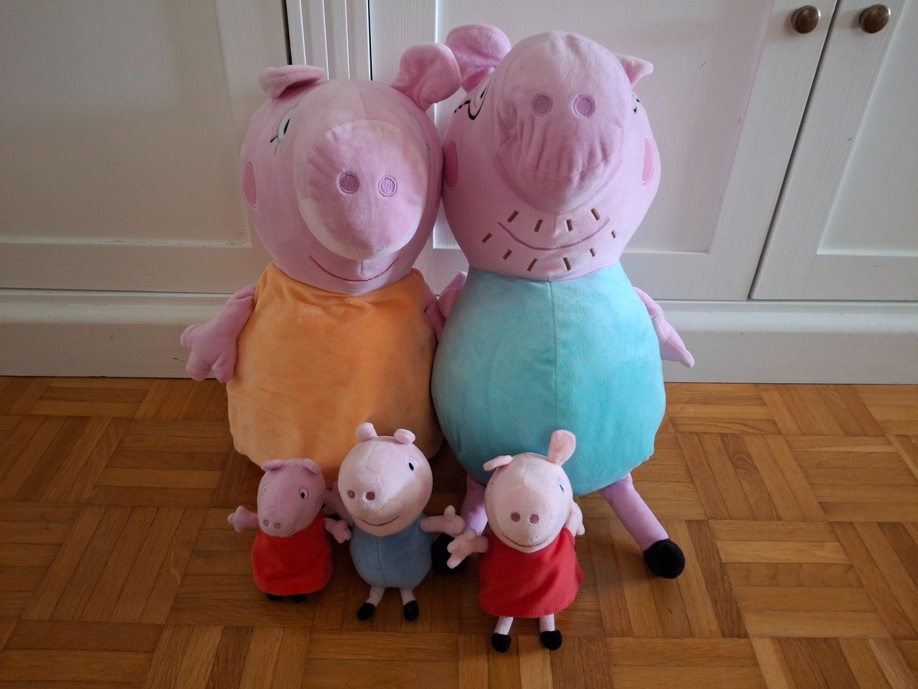 Spielzeuge: Peppa Familie – Gebraucht aus Oberhofen am Thunersee von katka99