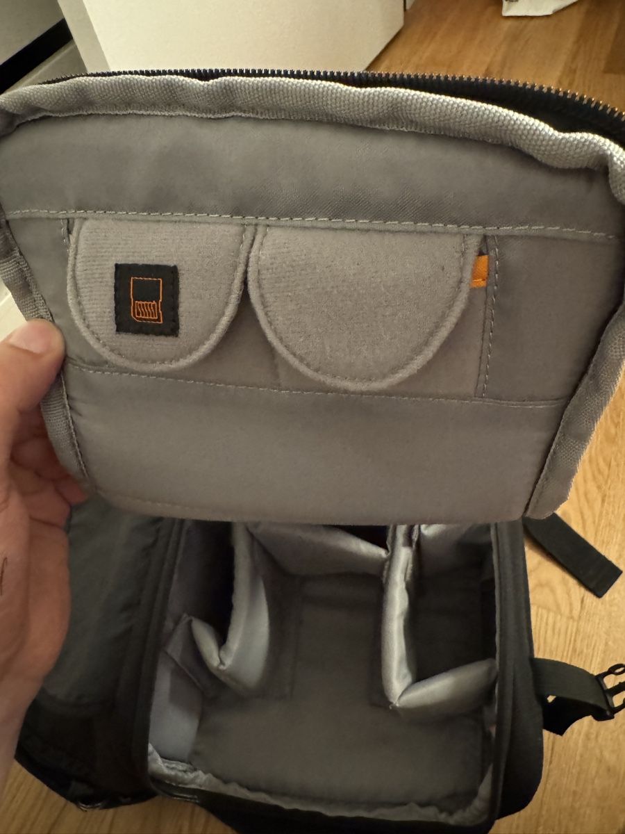 Lowepro Zaini: LowePro Fastpack 350 Kamera Rucksack, schwarz ab 1.- CHF – Usato da St. Gallen venduto da agonhaliti 2