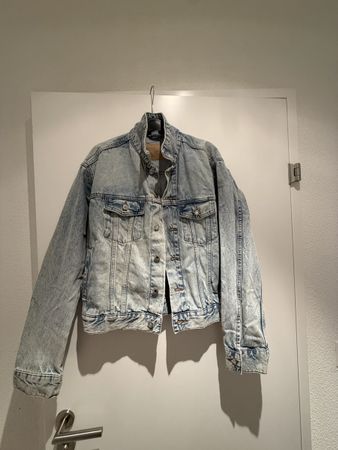 Jeansjacke & Denim Used Look Grösse M guter Zustand