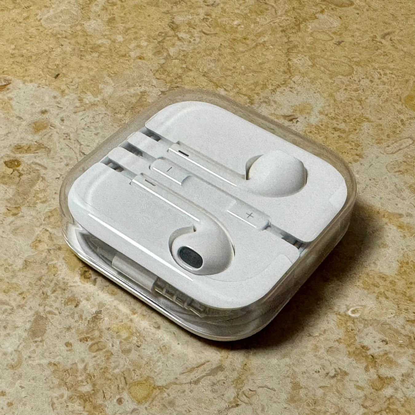 Apple Cuffie: Apple Earpods | Audio connector 3,5mm | White - Neu – Nuovo e nell'imballaggio originale da Soyhières venduto da Spartan117 3