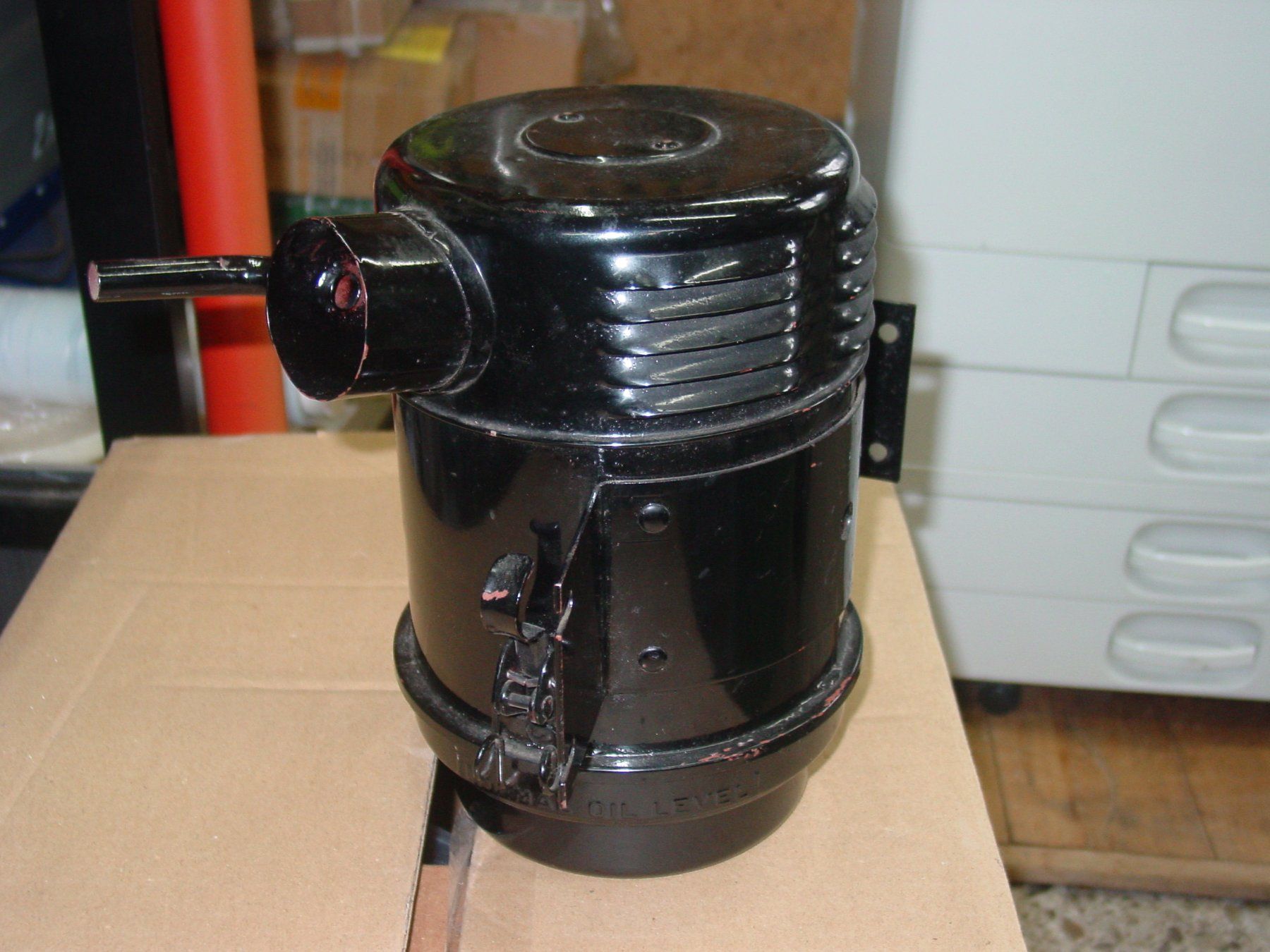 Jeep Tutti pezzi di ricambio auto: Willys Jeep Luftfilter MB oder CJ-2A – Nuovo (secondo la descrizione) da Ursenbach venduto da shopverte 1