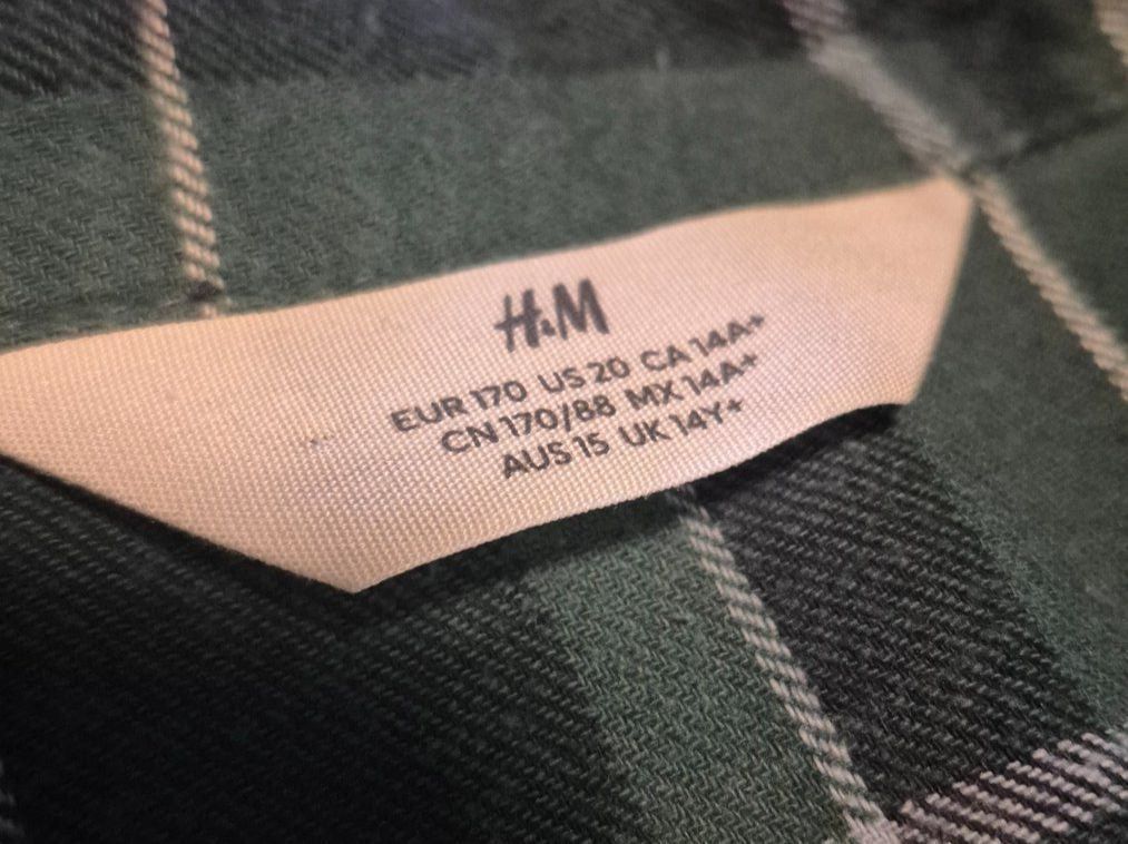 H&M Camicie, T-shirt & Polo: Flanellhemd, langarm, Grösse 170 – Usato da Winterthur venduto da cbe_5ph7 2