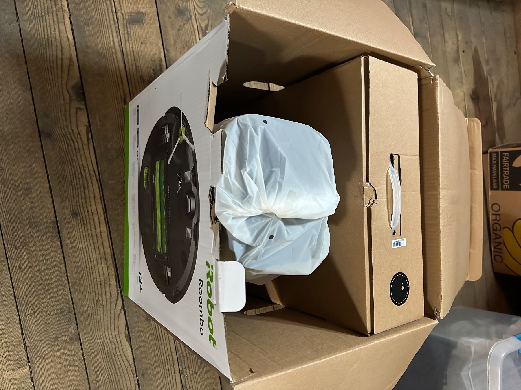 Irobot Staubsauger & Zubehör: iRobot Roomba i3+ mit Absaugstation – Gebraucht aus Stein am Rhein von ade_wd7s 9