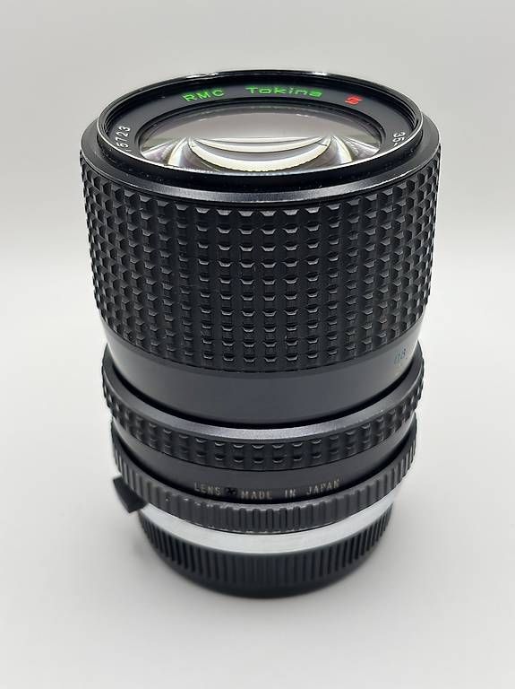 Tokina Objektive: Tokina RMC 35-70mm f3.5 Zoom Objektiv OM Mount – Gebraucht aus Merenschwand von Sbj 1
