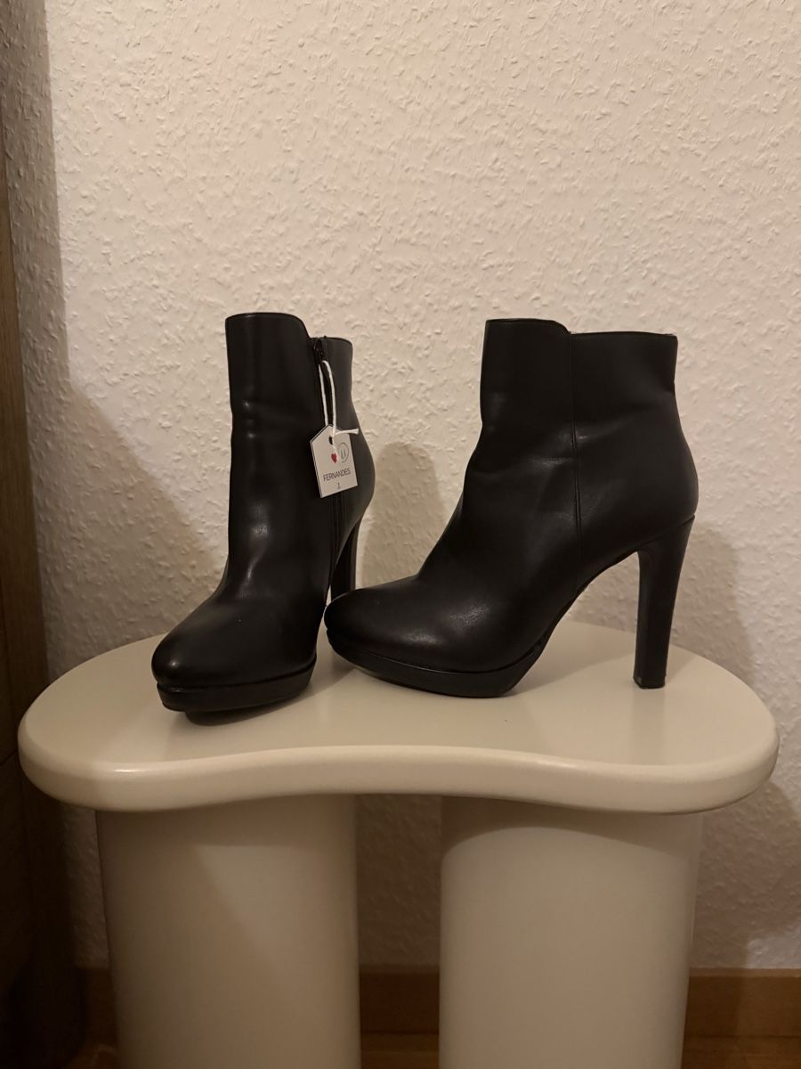 Buffalo Damenschuhe: Bottines Buffalo - taille 36 – Gebraucht aus Petit-Lancy von Joanna2802