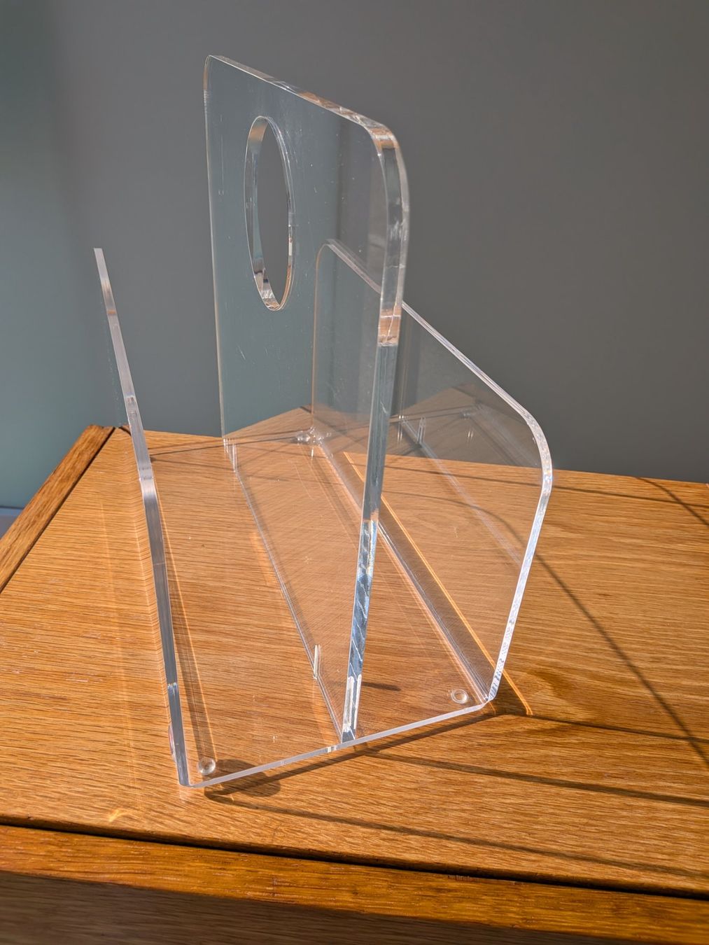 Sonstiges für Haushalt & Wohnen: Plexiglas Zeigungshalter Made in Germany – Gebraucht aus Emmen von magelan 2